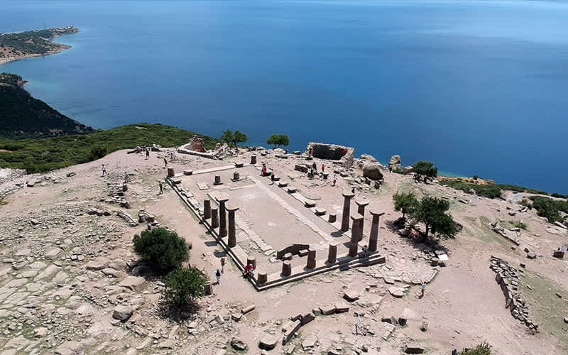 Assos Gezilecek Yerler Athena tapınağı